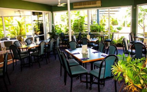 KBR’s Licensed Restaurant - Geraldton Accommodation 0