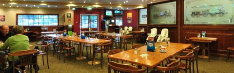 Central Park Tavern - Geraldton Accommodation 2