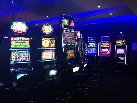 Sails Sports Bar - Geraldton Accommodation 2