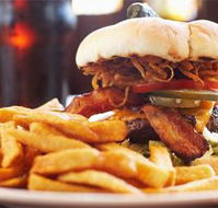 Karama Plaza Tavern - Geraldton Accommodation