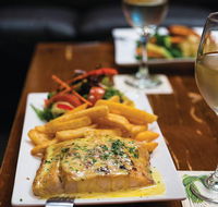 Dollys Bar  The Hibiscus Tavern - Geraldton Accommodation