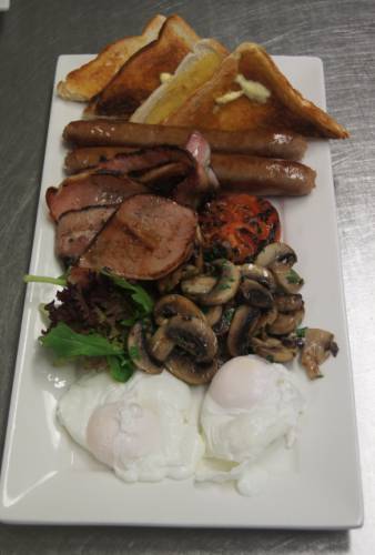 Central Park Cafe - Geraldton Accommodation 2
