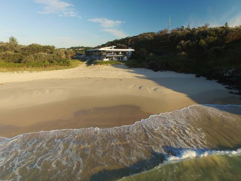 Lighthouse Beach Cafe - Geraldton Accommodation 1