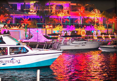 Christmas Lights Cruise - Geraldton Accommodation 1