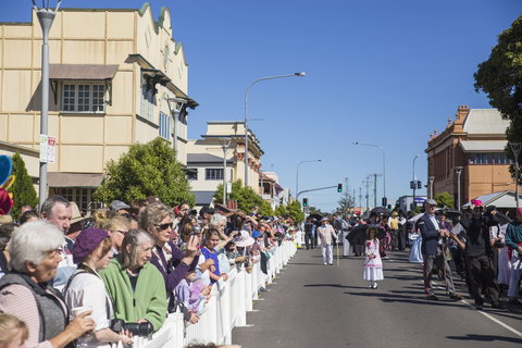 Mary Poppins Festival - Geraldton Accommodation 1