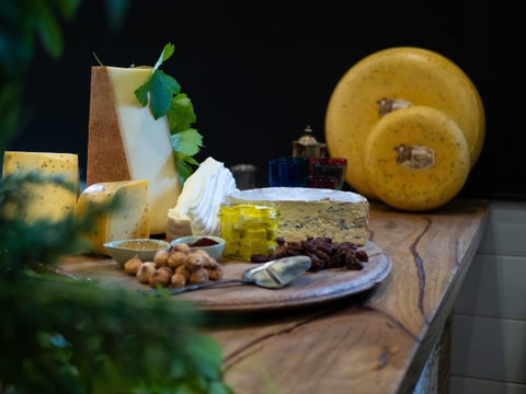 Taste Yarra Valley - Tasting Flights: Wine And Cheese - Geraldton Accommodation 1