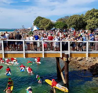 The Crescent Head Santa Surf - Geraldton Accommodation