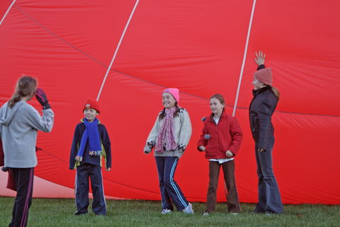 King Valley Balloon Festival - Geraldton Accommodation 1