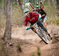Fox Superflow sealed by Stan's Race  Greenvalleys - Geraldton Accommodation