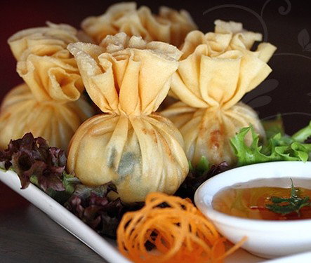 Le Lerd Thai Restaurant - Geraldton Accommodation 5