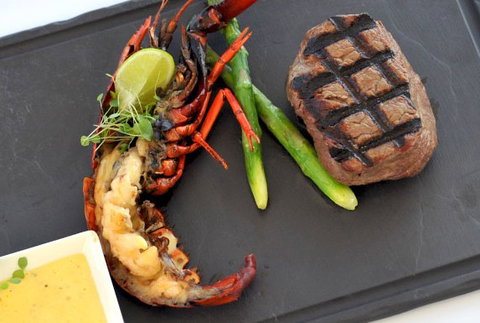 Summer Salt Restaurant - Geraldton Accommodation 2