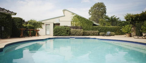 Harrigan's Irish Pub & Accommodation - Geraldton Accommodation 1