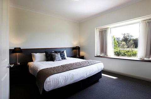 Harrigan's Irish Pub & Accommodation - Geraldton Accommodation 4