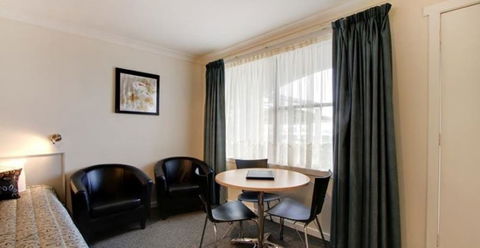 Tamar River Villas - Geraldton Accommodation 3