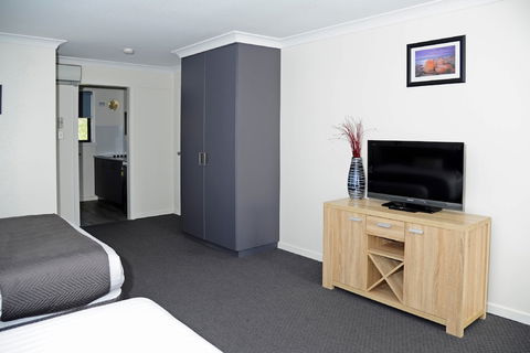 Tamar River Villas - Geraldton Accommodation 4
