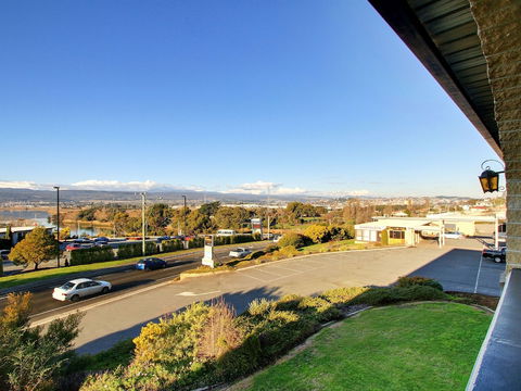 Tamar River Villas - Geraldton Accommodation 0