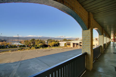Tamar River Villas - Geraldton Accommodation 1