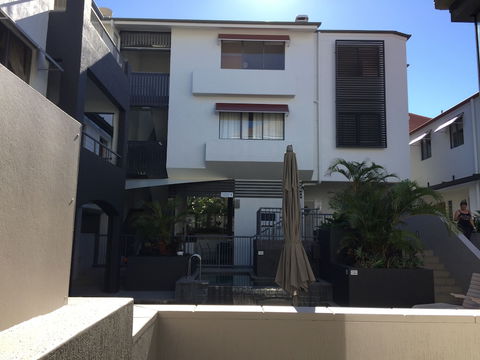 Coolum Beach Resort - Geraldton Accommodation 4