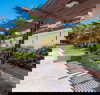 Swell Resort Burleigh Beach - Geraldton Accommodation