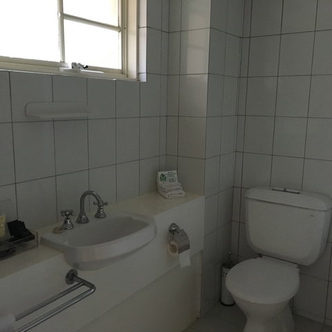 Eltham Gateway Hotel - Geraldton Accommodation 6