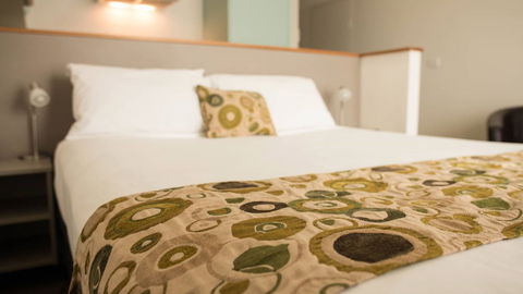 Adina Place Motel Apartments - Geraldton Accommodation 4