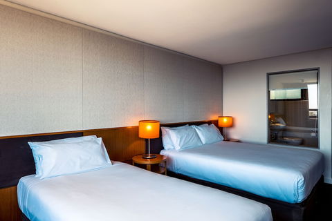 View Sydney - Geraldton Accommodation 4