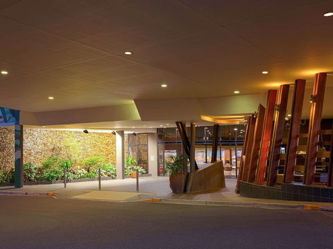 Mantra Gladstone - Geraldton Accommodation 0