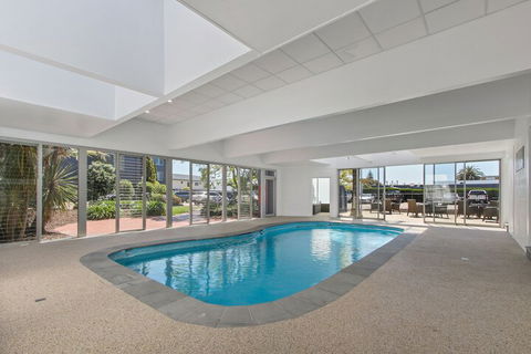 Bellevue On The Lakes - Geraldton Accommodation 1