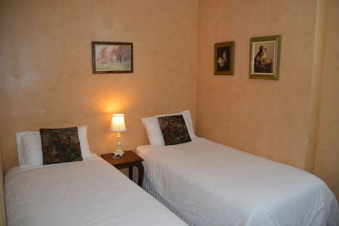Apartments At York Mansions - Geraldton Accommodation 4