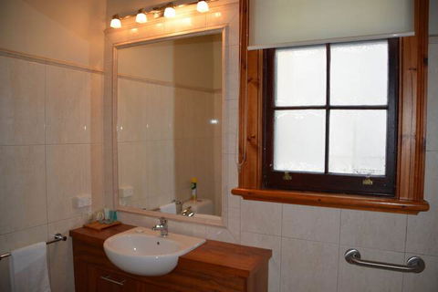 Apartments At York Mansions - Geraldton Accommodation 6