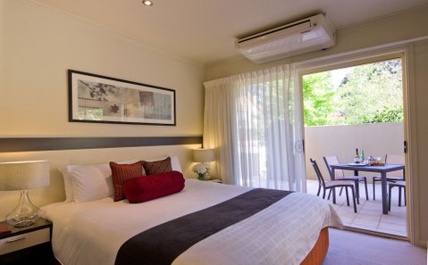 Falls Mountain Retreat - Geraldton Accommodation 6
