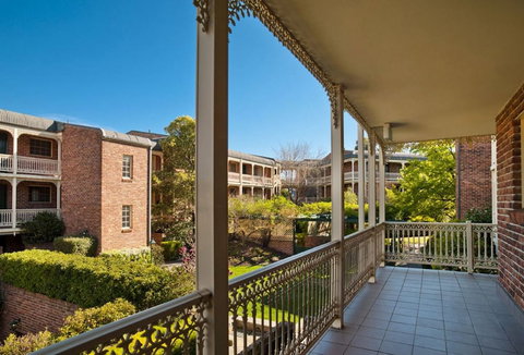 Adina Serviced Apartments Canberra Kingston - Geraldton Accommodation 3