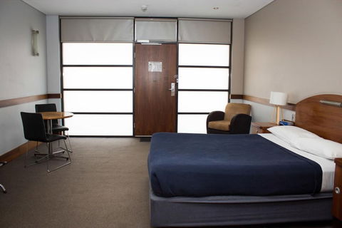 Highlander Hotel - Geraldton Accommodation 6