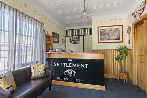 The Settlement Historic Hotel - Geraldton Accommodation 5