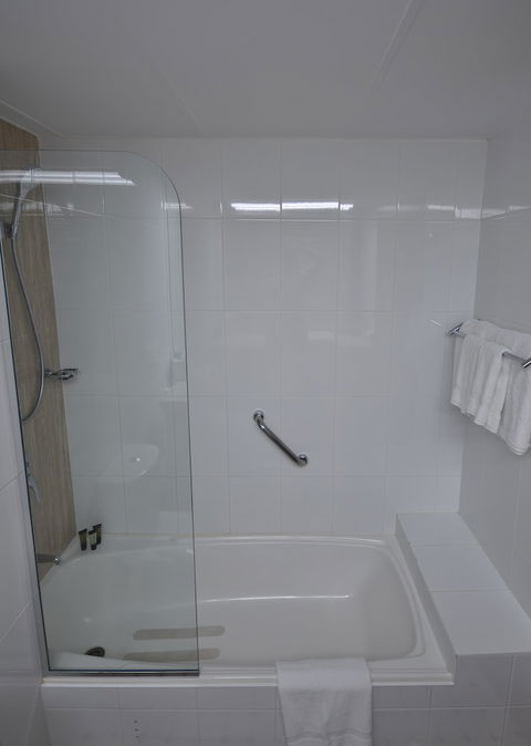 Pacific Hotel Cairns - Geraldton Accommodation 5