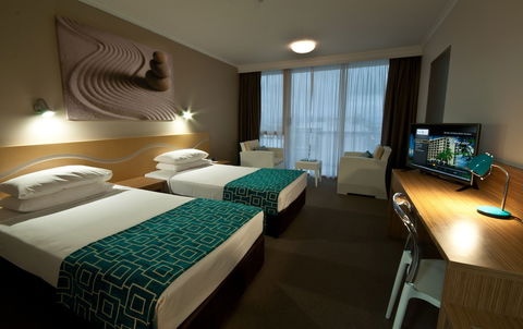Pacific Hotel Cairns - Geraldton Accommodation 6