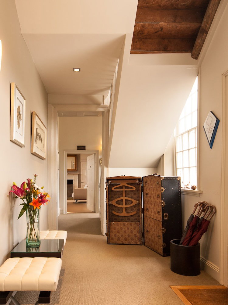 Wayatinah TAS Geraldton Accommodation