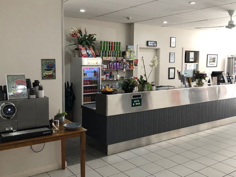 Cairns Plaza Hotel - Geraldton Accommodation 4