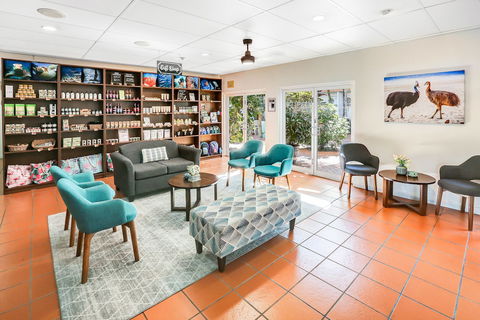 Coral Tree Inn - Geraldton Accommodation 2