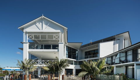 Sails Port Macquarie - By Rydges - Geraldton Accommodation 0