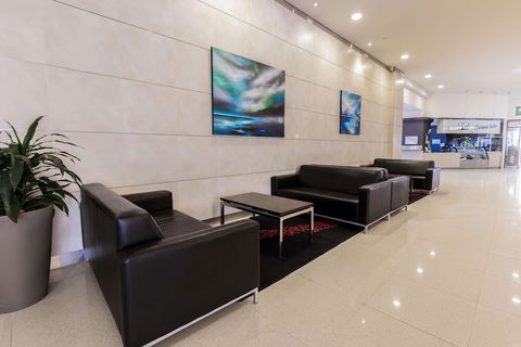 Oaks Glenelg Plaza Pier Suites - Geraldton Accommodation 5