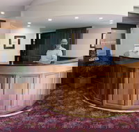 Ensenada Motor Inn and Suites - Geraldton Accommodation