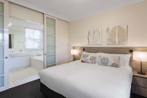Oaks Cypress Lakes Resort - Geraldton Accommodation 6