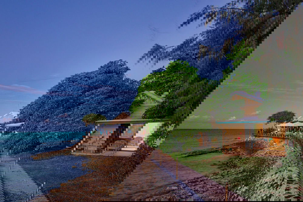 Heron Island QLD Geraldton Accommodation