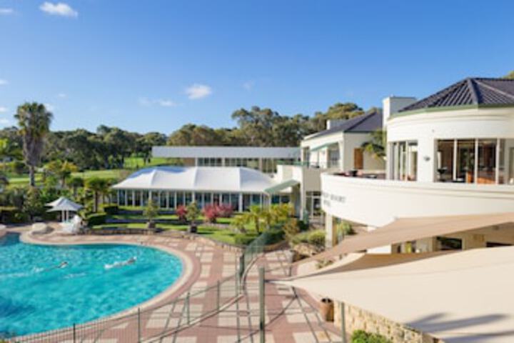 Connolly WA Geraldton Accommodation