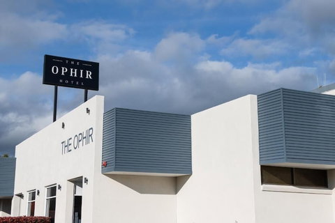 The Ophir Hotel - Geraldton Accommodation 0