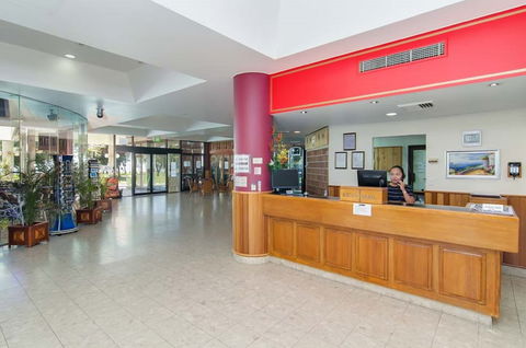 Acacia Court Hotel - Geraldton Accommodation 4