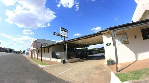 Ben Hall Motor Inn - Geraldton Accommodation 4