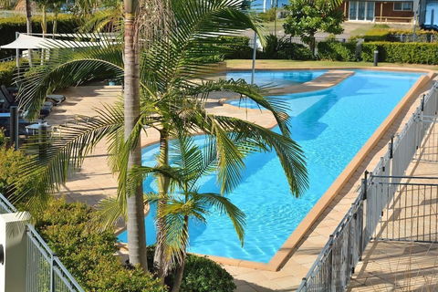 Boathouse Resort Tea Gardens - Geraldton Accommodation 1