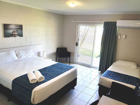 Cardwell Beachcomber Motel And Tourist Park - Geraldton Accommodation 3